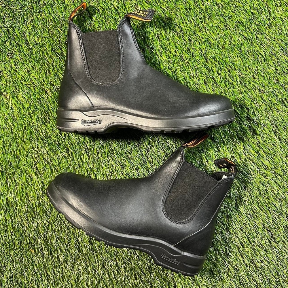 Blundstone 4.5 Black Leather Chelsea Boots Women's US 7.5 Classic Workwear Style
